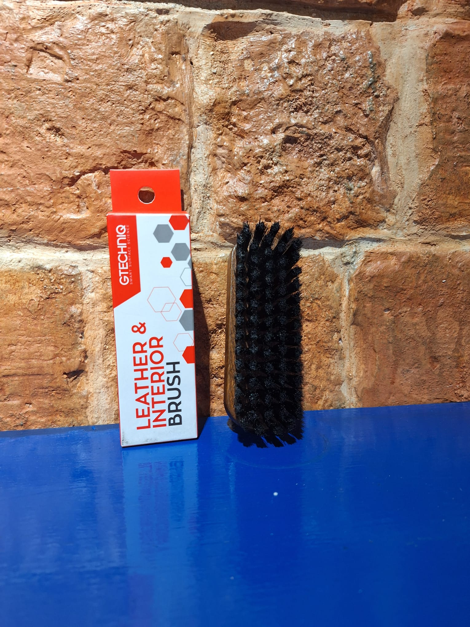 Image of Gtechniq Leather & Interior Brush